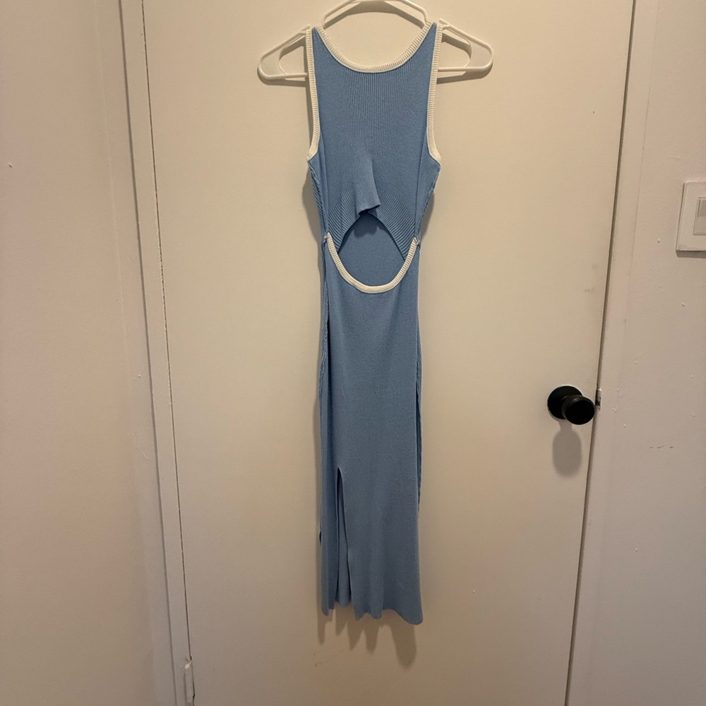Elegant Blue Sleeveless Dress